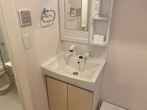 洗面(★お部屋探しは株式会社タウンハウジング東京まで★)