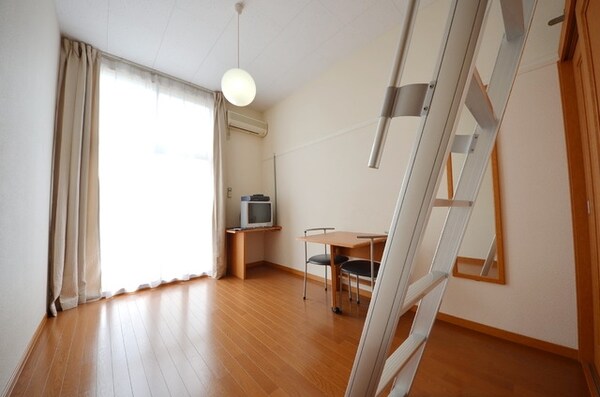 リビング・居室(☆家具付きのお部屋です☆)