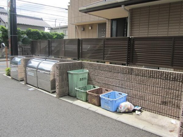 共有部分(★入居者専用ゴミ置場★)