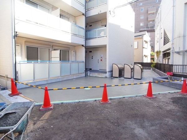 エントランス(★お部屋探しは株式会社タウンハウジング東京まで★)