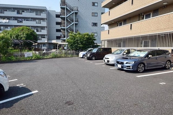 駐車場(★お問い合わせはタウンハウジングまで★)