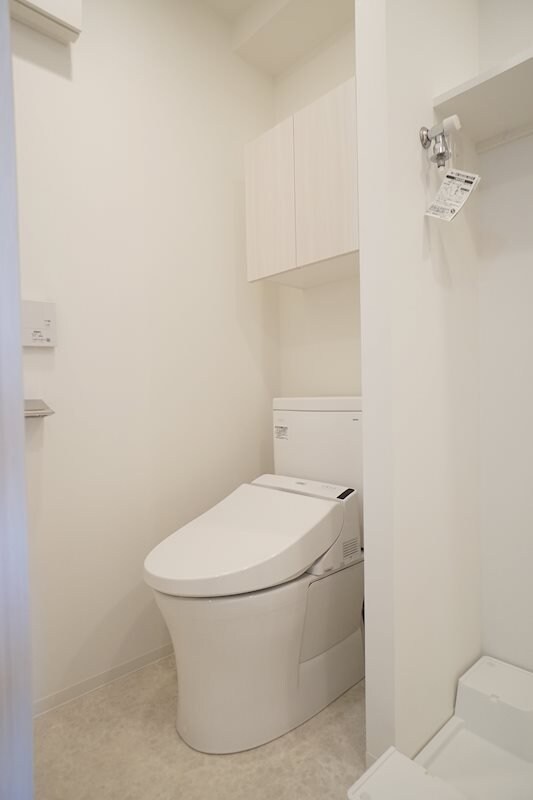 物件内観写真8　(トイレ)