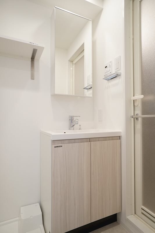 物件内観写真12　(洗面)