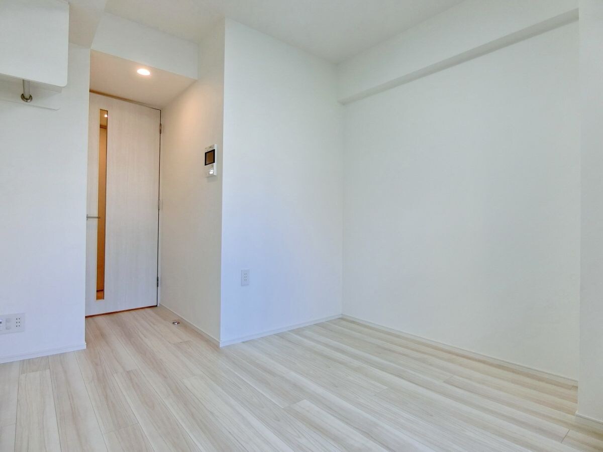 物件内観写真15　(リビング/居室)