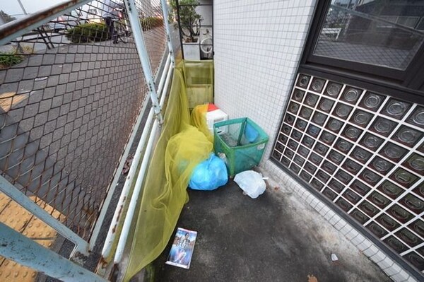 共有部分(♪ゴミ出しのルールとマナーを守りましょう♪)
