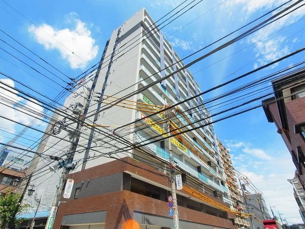 外観(♪重厚感ある建物♪)