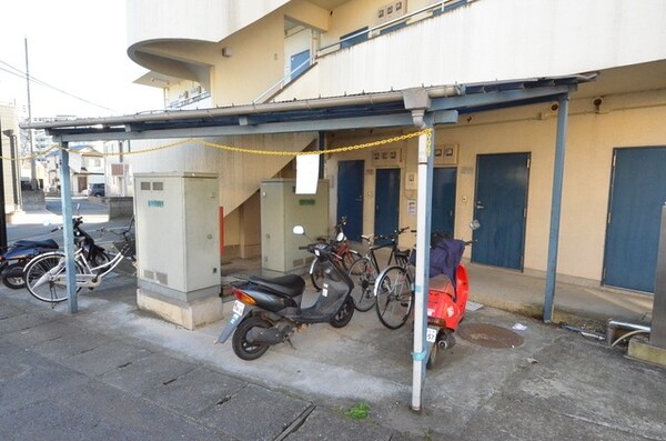 共有部分(☆屋根付き駐輪場♪☆)