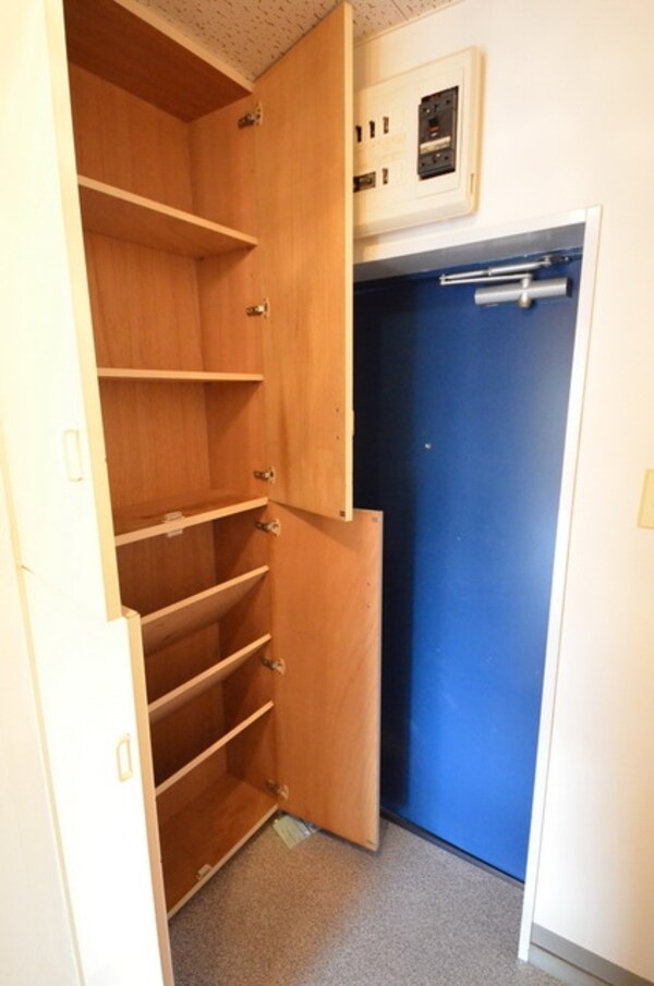 玄関(☆広々玄関です♪☆)