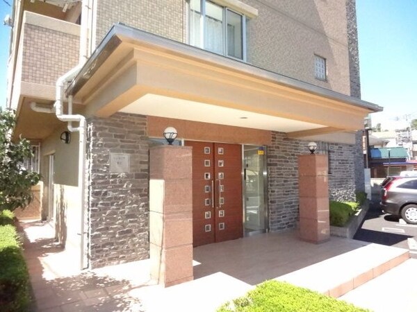 エントランス(♪素敵なエントランス♪)