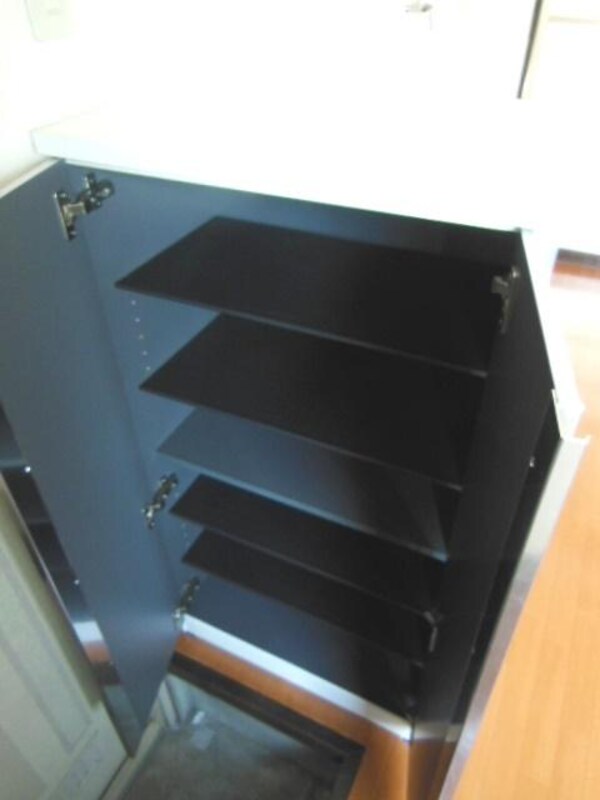 玄関(☆履かない靴はしっかりと整頓☆)