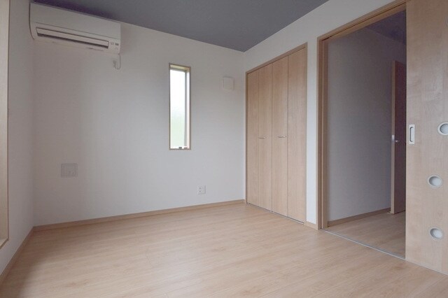 物件内観写真2　(※別部屋参照※)