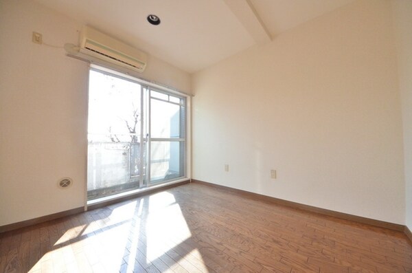 リビング・居室(☆明るいお部屋♪☆)