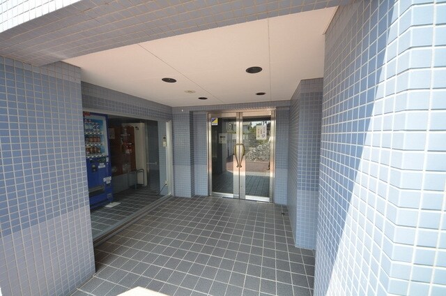 物件内観写真5　(外観・共用部分)