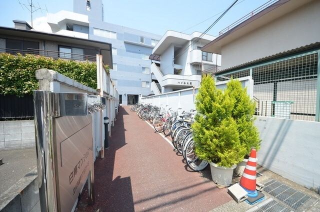 物件内観写真7　(外観・共用部分)