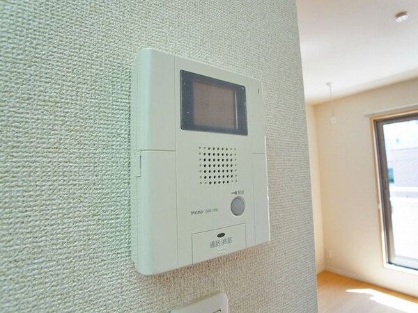 設備(☆来た人の顔が見えるTVインターホン☆)