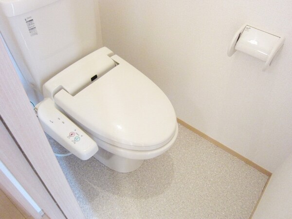 トイレ(☆もちろんウォシュレット付き☆)