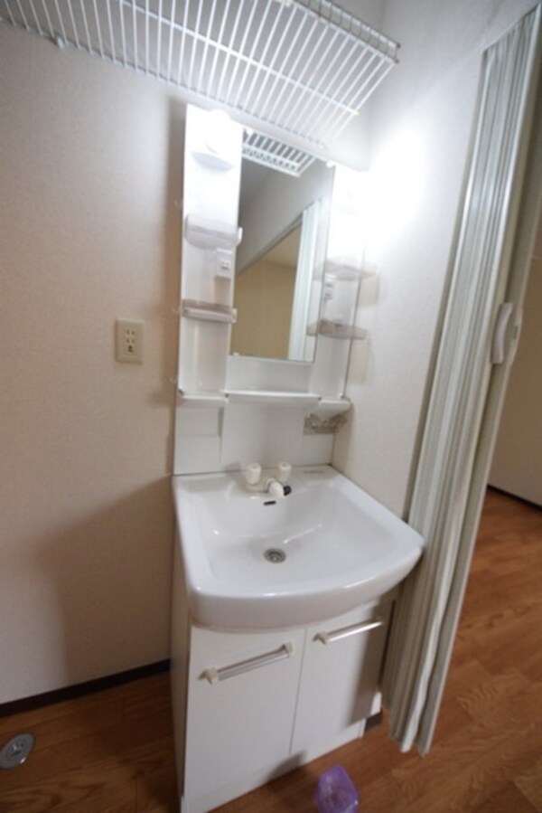 洗面(★お部屋探しは株式会社タウンハウジング東京まで★)