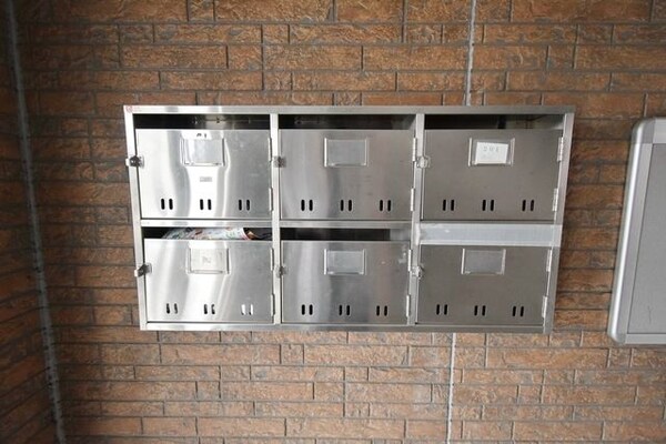 エントランス(ポスト)