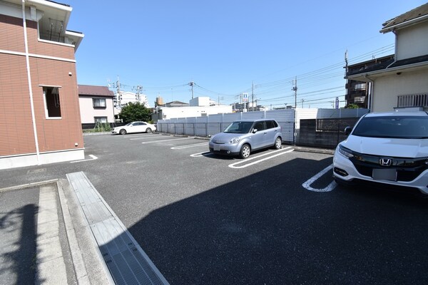 駐車場(駐車場)