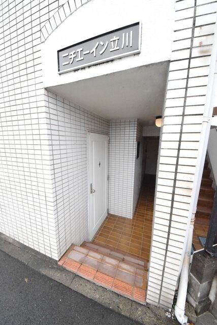 エントランス(外観・共用部分)