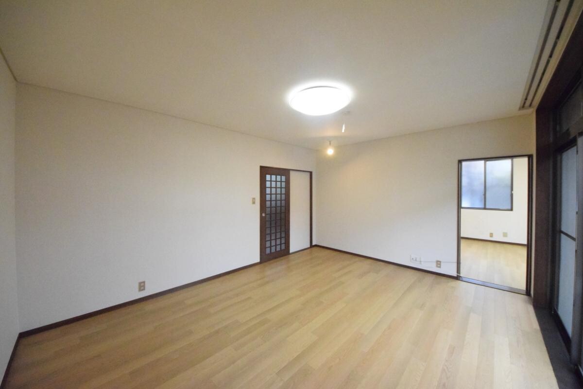 物件内観写真14　(収納)