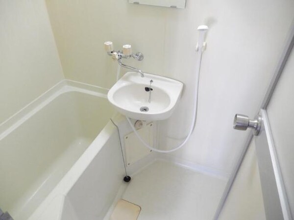 バス／シャワールーム等(★バスルーム★)