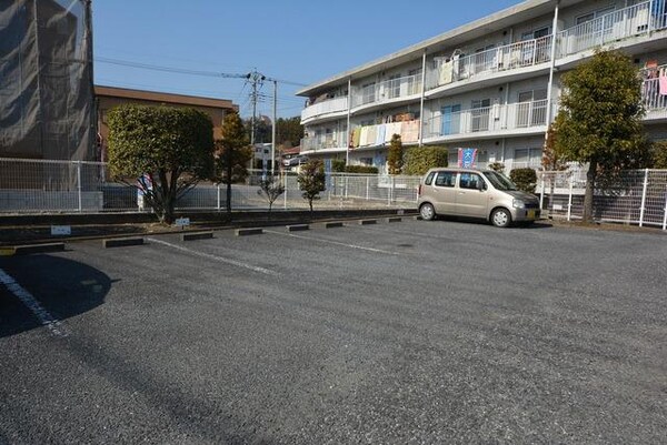 駐車場(駐車場)