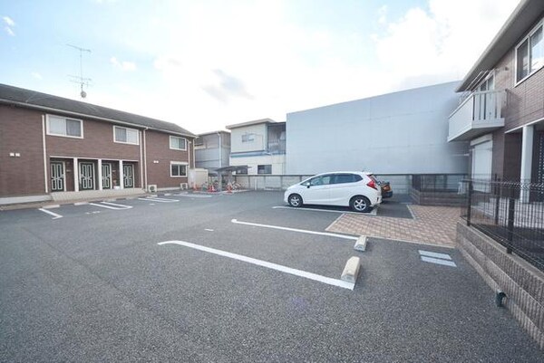 駐車場(★駐車場★)