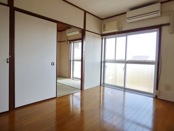 その他室内・内装(☆エアコン2基完備☆)