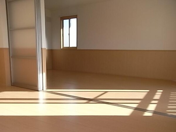その他(★洋室からリビング★)