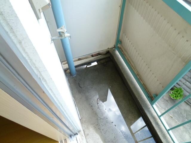 物件内観写真17　(☆室外洗濯機置き場☆)