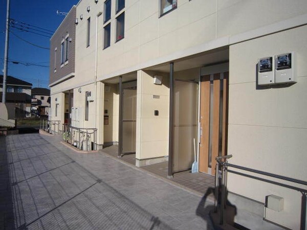 エントランス(★お洒落な内階段タイプ★)