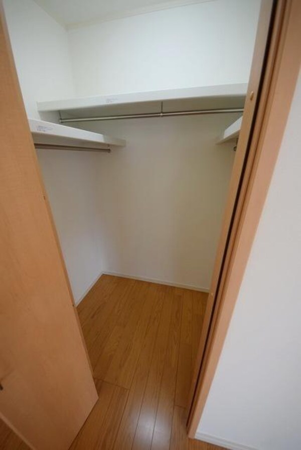 収納(★ウォークインクローゼット★)
