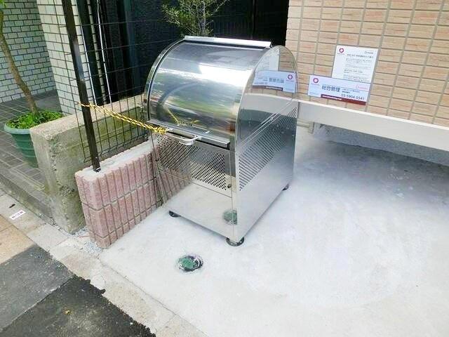 物件内観写真6　(専用ゴミ置場)