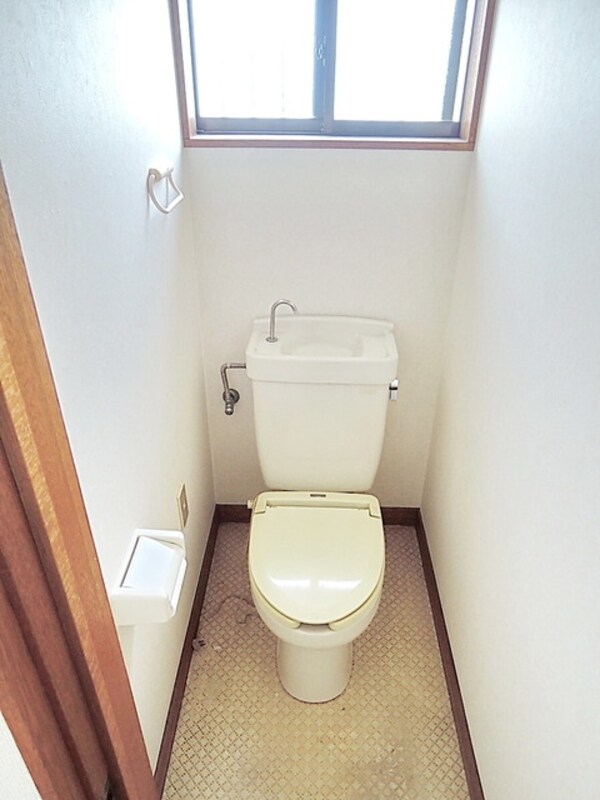 トイレ(★窓付きトイレ★)