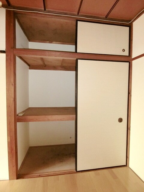 物件内観写真9　(収納)