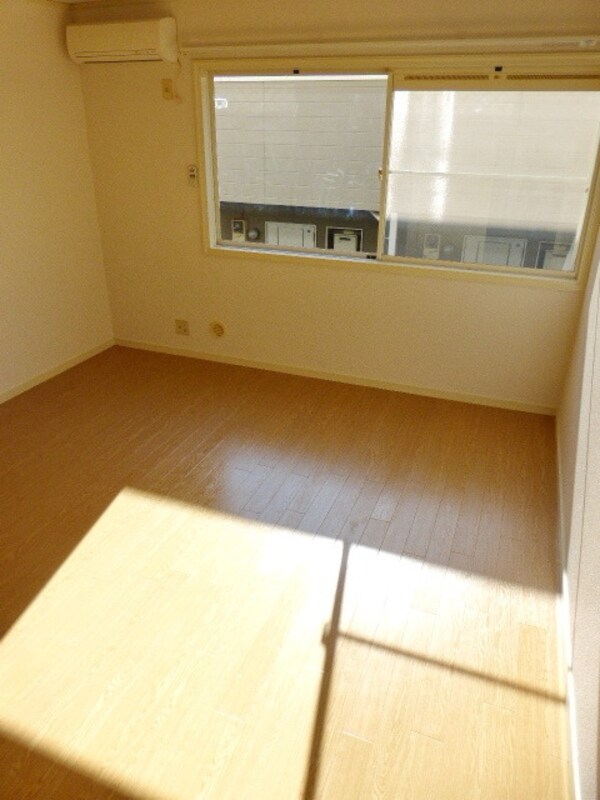 リビング・居室(別部屋参考写真)