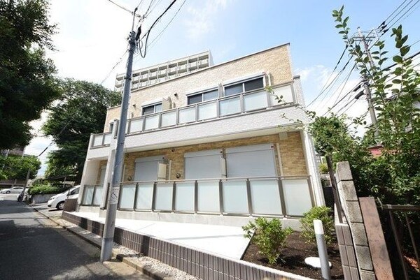外観(★駅徒歩４分★)