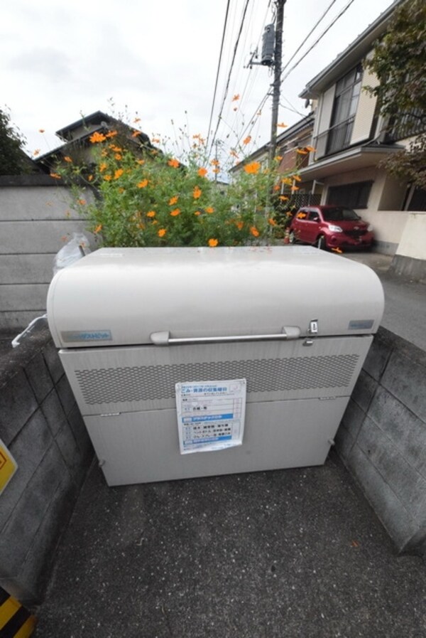 共有部分(ダストボックス)