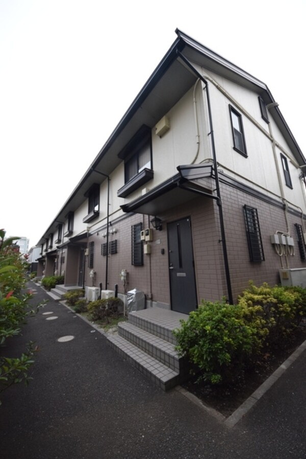 エントランス(★住環境良好★)