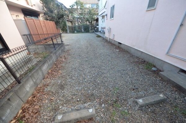 駐車場(駐車場)