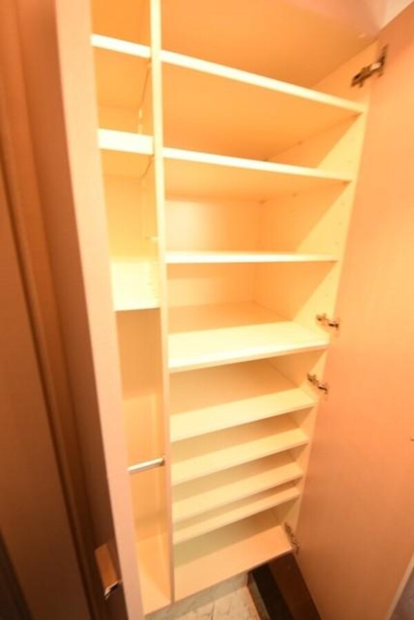 玄関(シューズＢＯＸ)