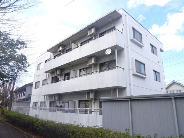 外観(★タイル張りの低層マンション★)