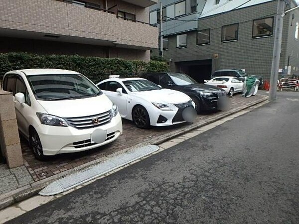 駐車場(駐車場)