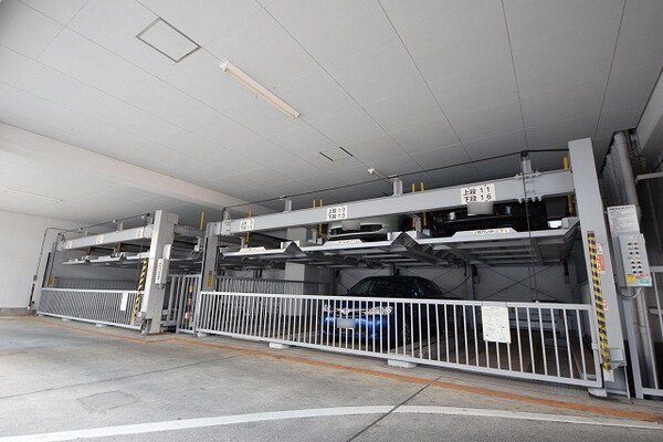 駐車場(★機械式の敷地内駐車場です★)