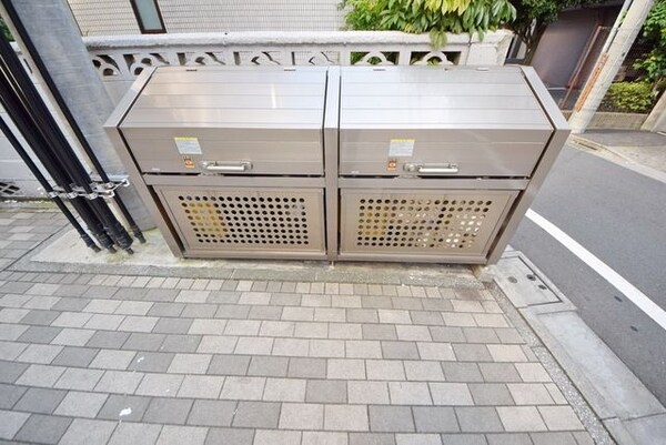 共有部分(★ゴミ置き場です★)