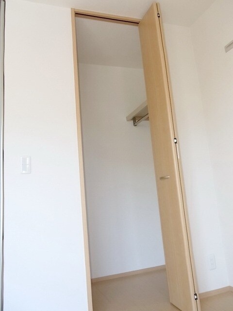 物件内観写真7　(★ワンステップクローゼット★)