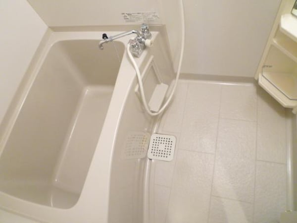 バス／シャワールーム等(★大き目のバスルーム★)