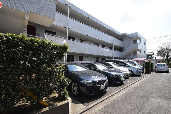 駐車場(★駐車場★)