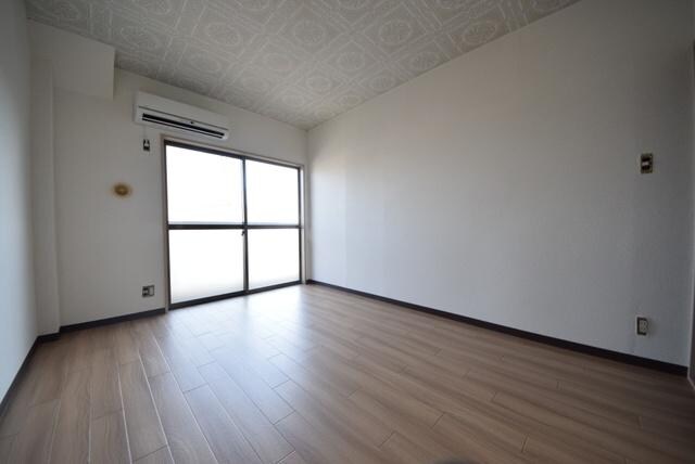 物件内観写真3　(★洋室★)